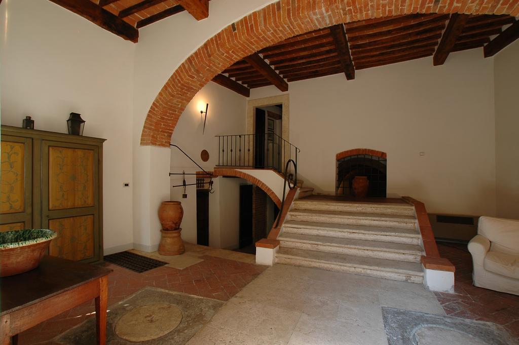 Palazzo Bizzarri Hotel Rapolano Terme Exterior photo